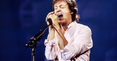 Paul McCartney - Back In Brazil