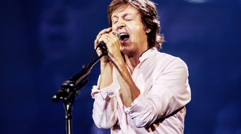 Paul McCartney - Back In Brazil