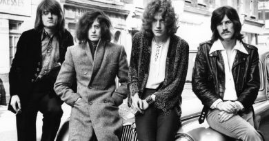 Led Zeppelin – Whole Lotta Love