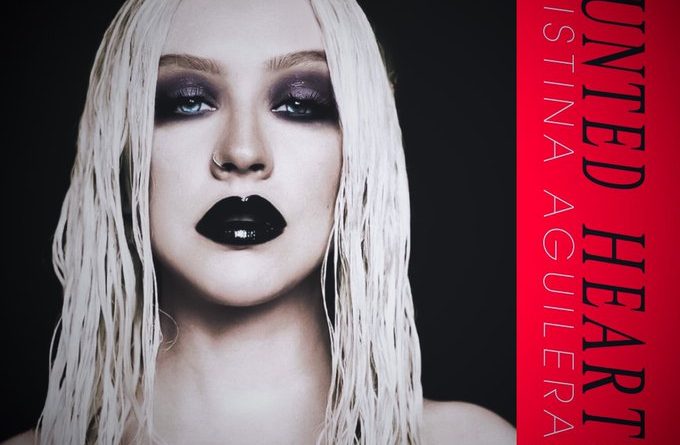 Christina Aguilera - Haunted Heart