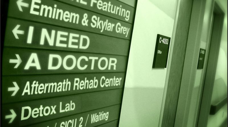 Eminem - I Need A Doctor