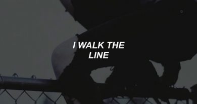 Halsey - I Walk The Line