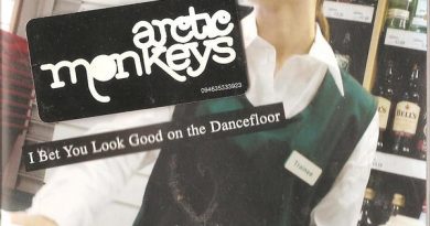 Arctic Monkeys - I Bet You Look Good On The Dancefloor Arctic Monkeys