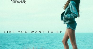 Kita Alexander - Plain Sight