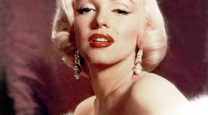 Marilyn Monroe - I'm Thru with Love