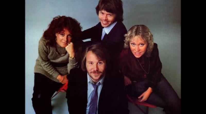 ABBA - Should I Laugh Or Cry
