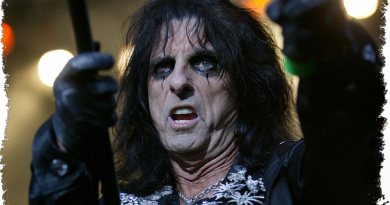 Alice Cooper - You're a Movie