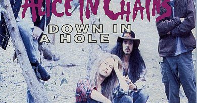 Alice In Chains - Down in a Hole