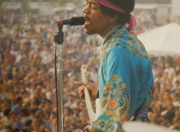 Jimi Hendrix - Earth Blues