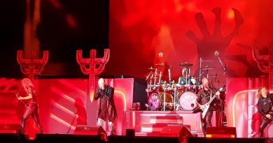 Judas Priest - Saints in Hell
