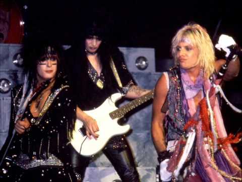 Mötley Crüe - Fight For Your Rights