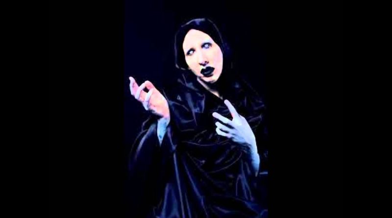 Marilyn Manson - Lay Down Your Goddamn Arms
