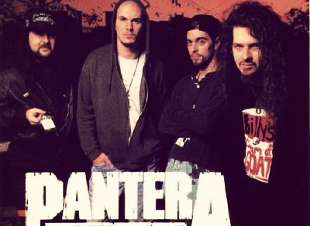 Pantera - Fucking Hostile