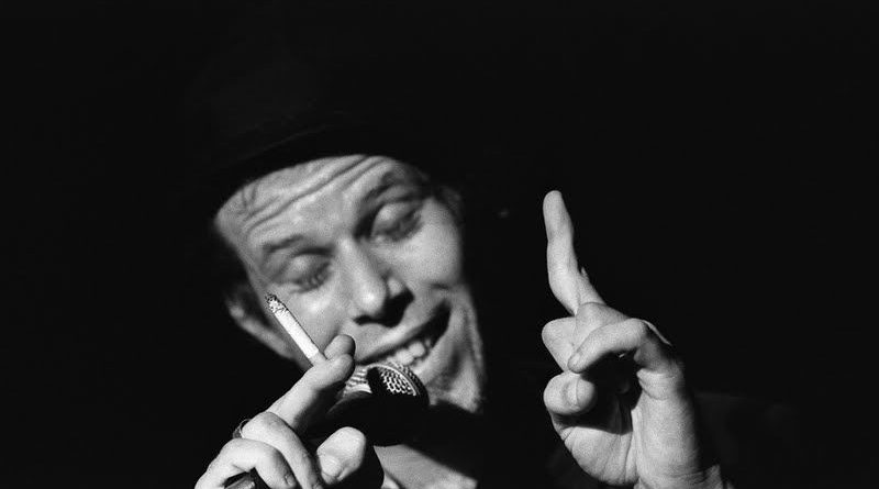 Tom Waits - Red Shoes By The Drugstore