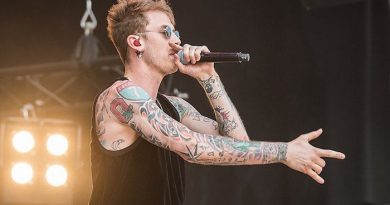Machine Gun Kelly - A Message From The Count
