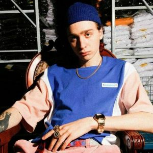 Вышел Покурить