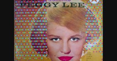 Peggy Lee - Strangers In The Night