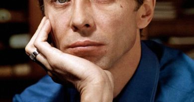 Олег Даль - Песня о золотом купидоне