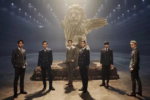 B.A.P - YOUNG, WILD & FREE