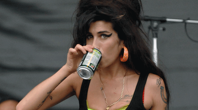 Amy Winehouse - (There Is) No Greater Love