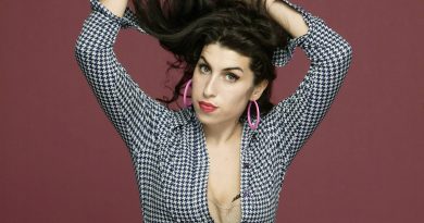 Amy Winehouse - You Sent Me Flying / Cherry