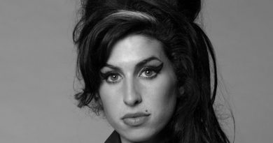 Amy Winehouse - Half Time