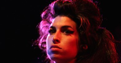 Amy Winehouse - We're Still Friends