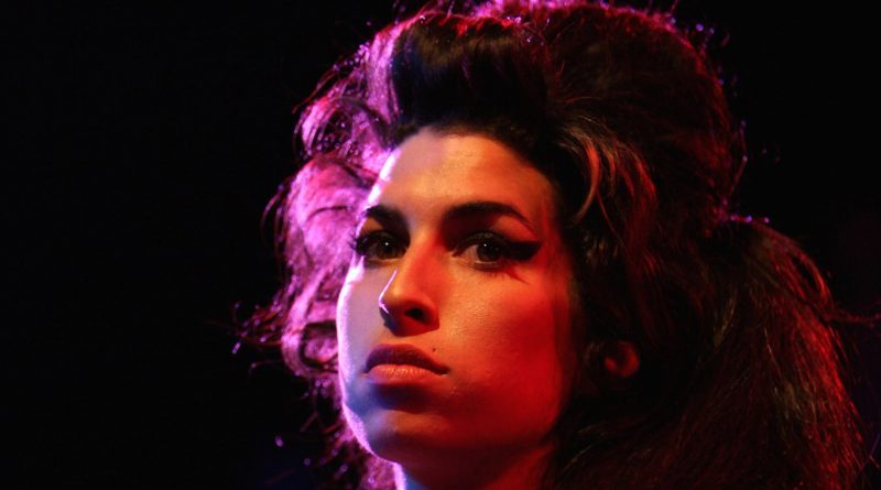 Amy Winehouse - We're Still Friends