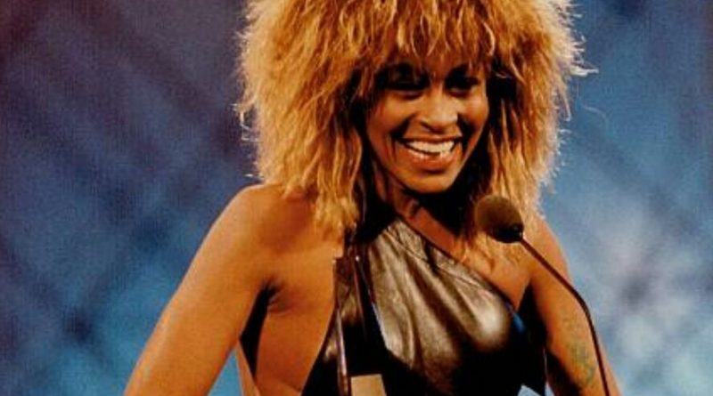 Tina Turner - Proud Mary