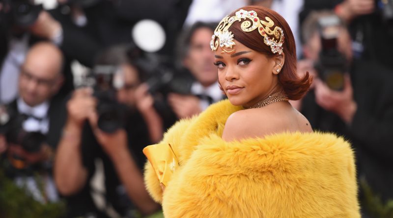 Rihanna, Jay-Z - Talk That Talk