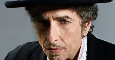 Bob Dylan - Man in the Long Black Coat
