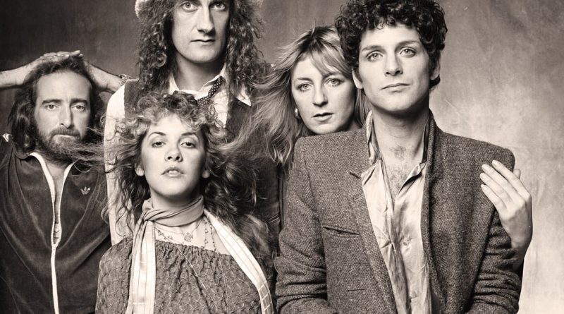 Fleetwood Mac - Woman of 1000 Years