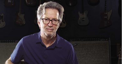 Eric Clapton - She's Waiting