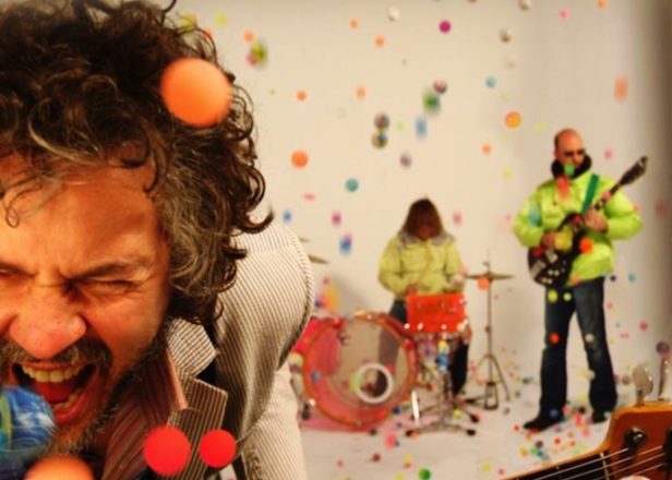 The Flaming Lips - Home Thru Hell