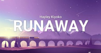 Hayley Kiyoko - Runaway