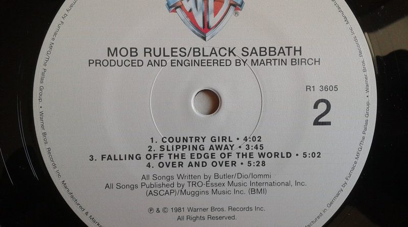 Black Sabbath - Country Girl