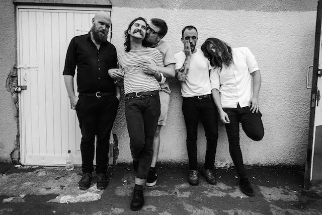 IDLES - Date Night