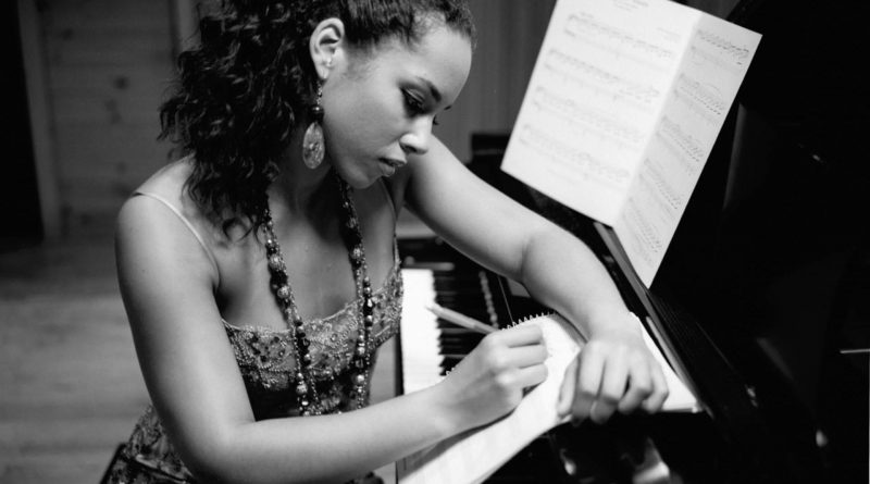 Alicia Keys - Piano & I