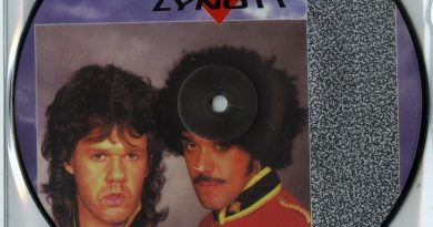 Gary Moore, Philip Lynott - Out In The Fields