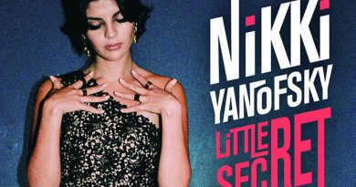 Nikki Yanofsky - Knock Knock