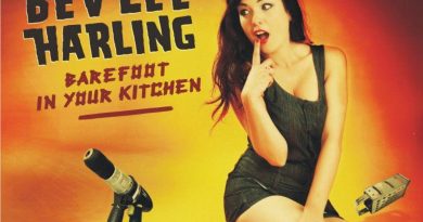 Bev Lee Harling - Barefoot In Your Kitchen