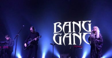 Bang Gang - Inside