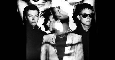 Bauhaus - The Man With The X-Rays Eyes
