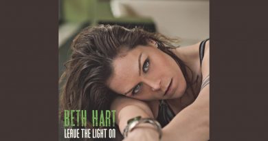 Beth Hart - Lay Your Hands On Me