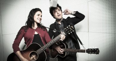 Billie Joe Armstrong Ft. Norah Jones - Silver Haired Daddy Of Mine