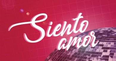 Danna Paola - Siento Amor