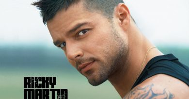 Ricky Martin - I Won't Desert You