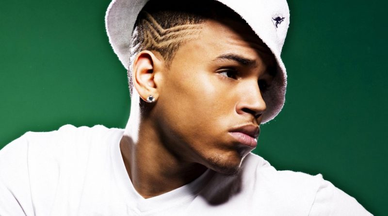 Chris Brown - Famous Girl