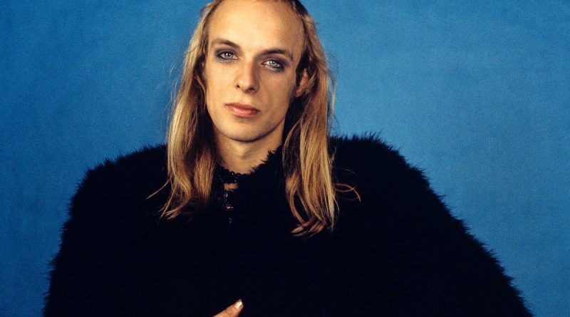 Brian Eno - Cindy Tells Me