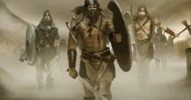 Amon Amarth - Varyags Of Miklagaard